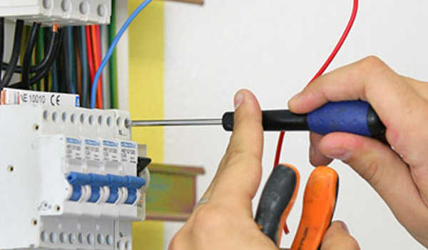 instalaciones-electricas-baja-tension-diseno-calculo-control-obra-3220 instalaciones-electricas-baja-tension-diseno-calculo-control-obra-3220